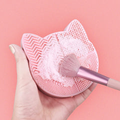 2-in-1 Silicone Makeup Brush Cleaner & Drying Stand – Holder for Effortless Brush Cleaning & Organized Storage