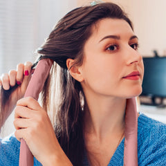 4-Piece Satin Heatless Curl Rod Set – No-Heat Hair Curlers with Satin Scrunchies & Clip for Damage-Free, Effortless Curls & Voluminous Waves