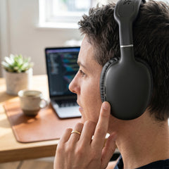 VIBE Wireless Bluetooth Over-Ear Headphones – HD Stereo Sound, Deep Bass, Built-In Microphone, Memory Foam Ear Cushions, AUX Compatible & 10-Hour Battery Life for Music, Calls, Travel & Gaming